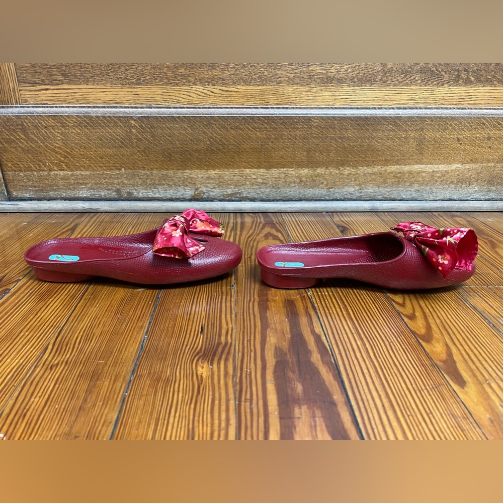 Okabashi Women’s Sandals - Picture 3 of 5